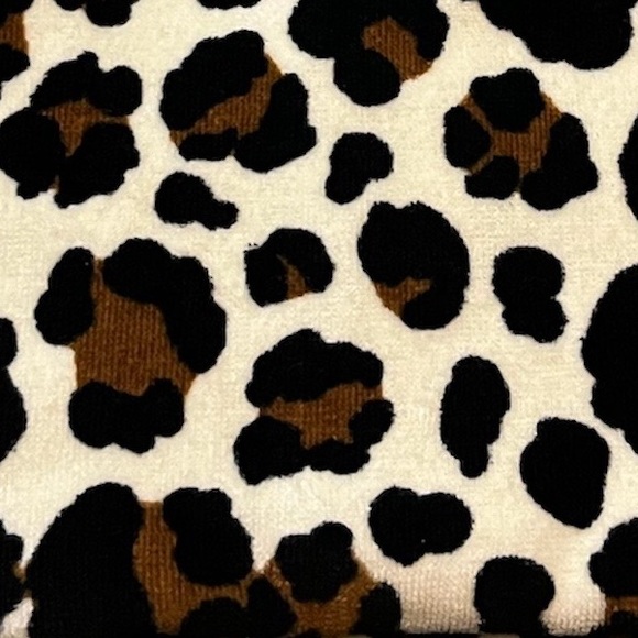 🆕 Loft by Loftex Leopard Oversized Beach Towel - Picture 3 of 9